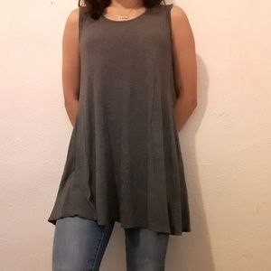 Gray tank top